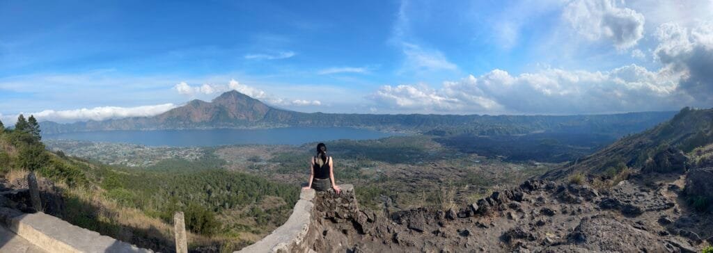 panorama of the Danau Batur lake (left) and the black lava lake (right) + me in the middle!